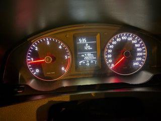 Volkswagen Caravelle 2010