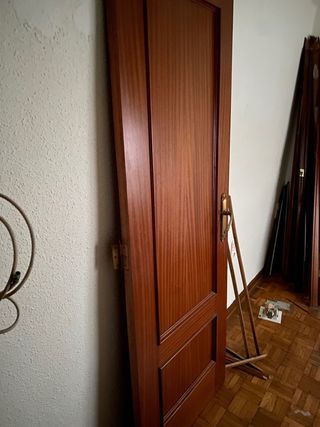 Puerta de madera