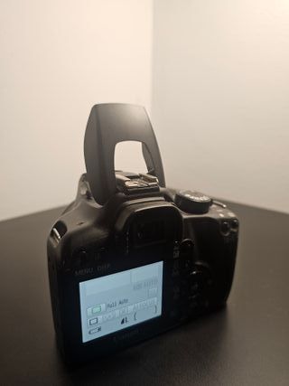 Canon D1000 - sin objetivo