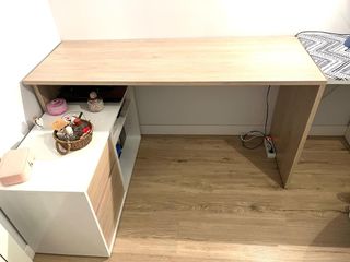 Mesa Escritorio con Cajonera