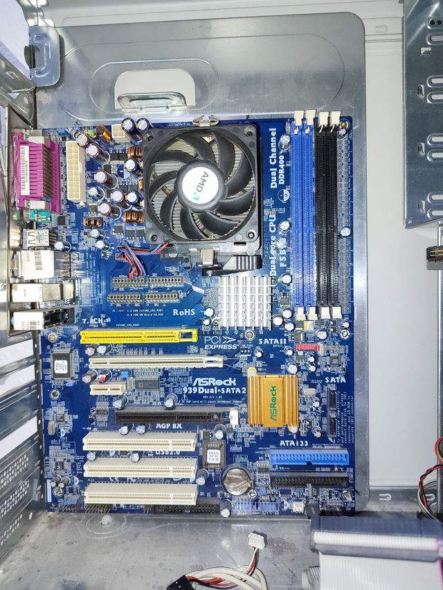 PLACA BASE  ASROCK 939 DUAL SATA 2 ANTIGUA