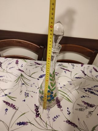Bottiglia in vetro dipinta