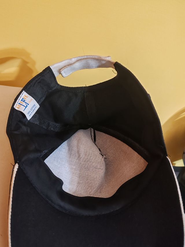 Cappellino nero Saint John's Bier