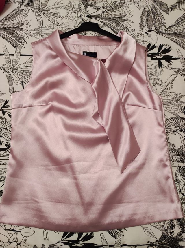 Blusa satinada rosa