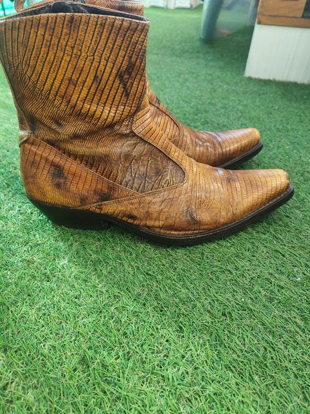 BOTINES CABALLERO DE PIEL