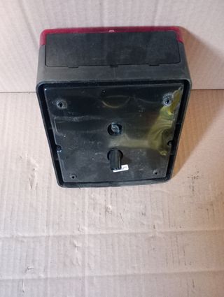 Piloto trasero tractor