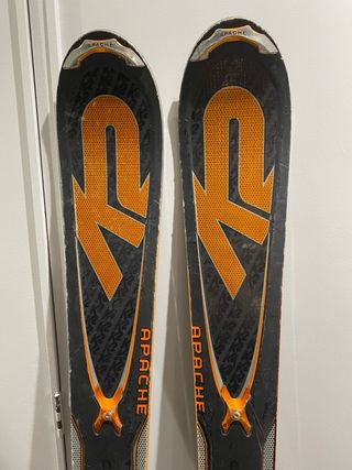 Skis K2 APACHE