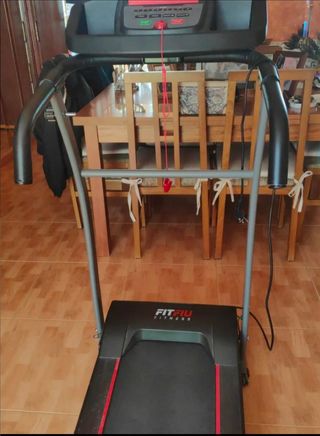 MAQUINA CORRER FIT FIU