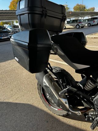 BMW GS 310 A2 CON 14000KM Y MALETAS