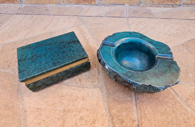 Juego caja y cenicero de Alabastro 