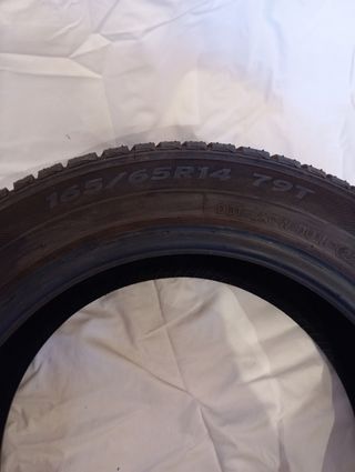 Neumático Hankook 165-65R14