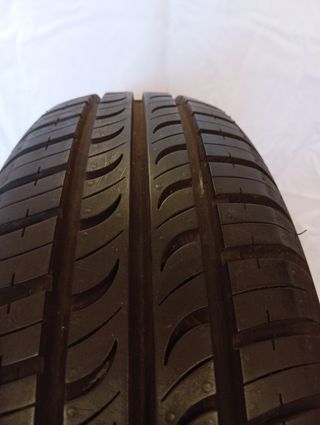 Neumático Hankook 165-65R14