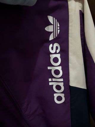 Chaqueta Adidas morada