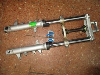 Horquilla de Suzuki GSR 600