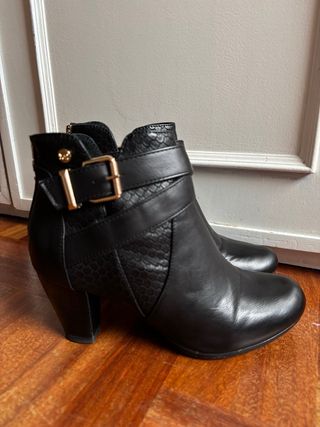 Botines negros
