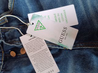 Pantalón vaquero Guess nuevo