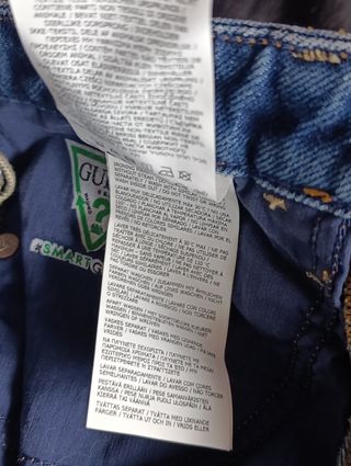 Pantalón vaquero Guess nuevo