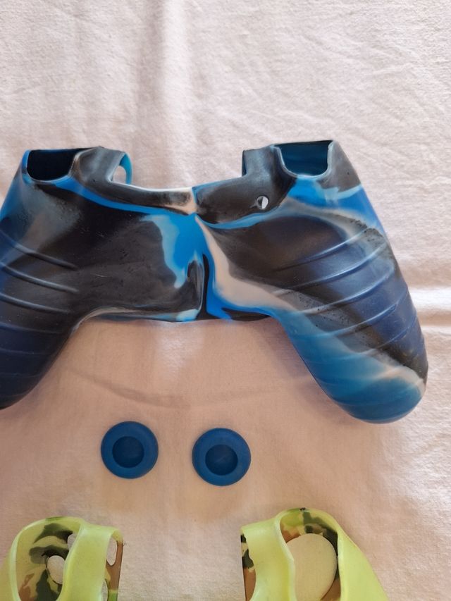 Fundas mandos play 4