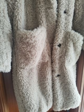 ABRIGO BORREGUILLO CAPUCHA PULL & BEAR M