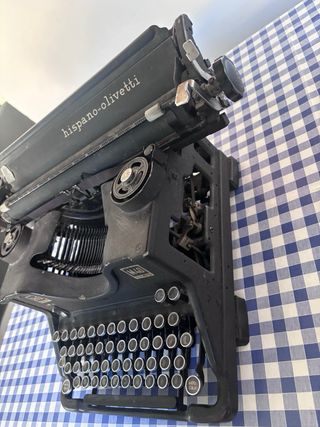 Maquina escribir Hispano Olivetti M40