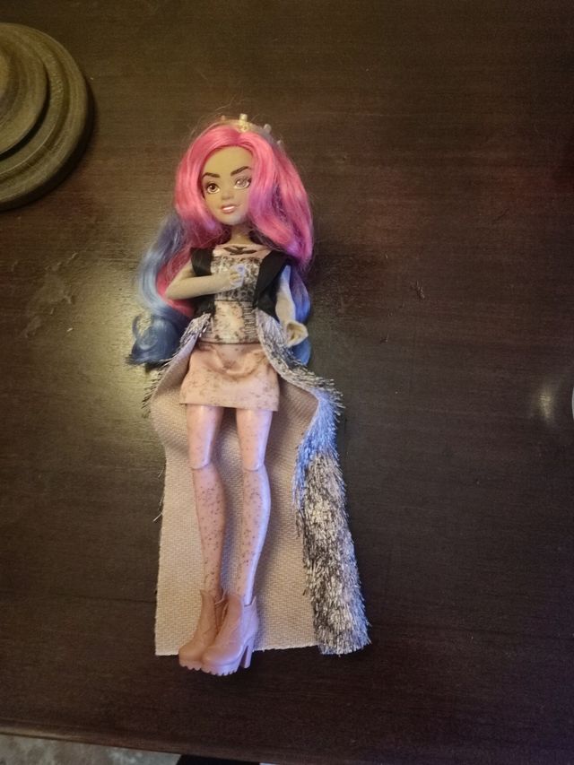 Muñeca Queen of Mean Audrey