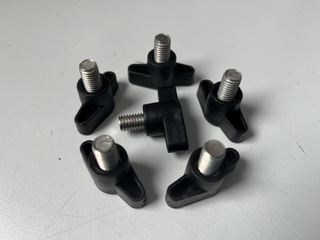 Tornillos manuales para presurizadores de 60 y 140