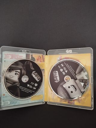DVD y Blu-Ray La Lego película