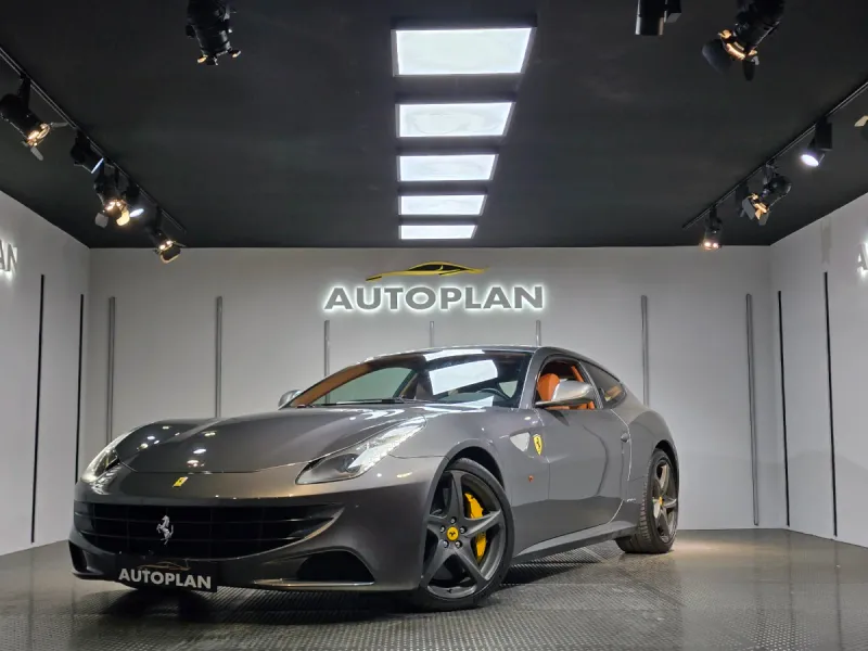 Ferrari FF FF 2012