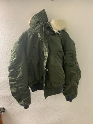 Lote de 25kg de ropa vintage sin marca