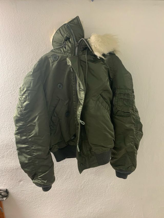 Lote de 25kg de ropa vintage sin marca