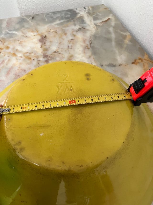 Lebrillo de cerámica antiguo