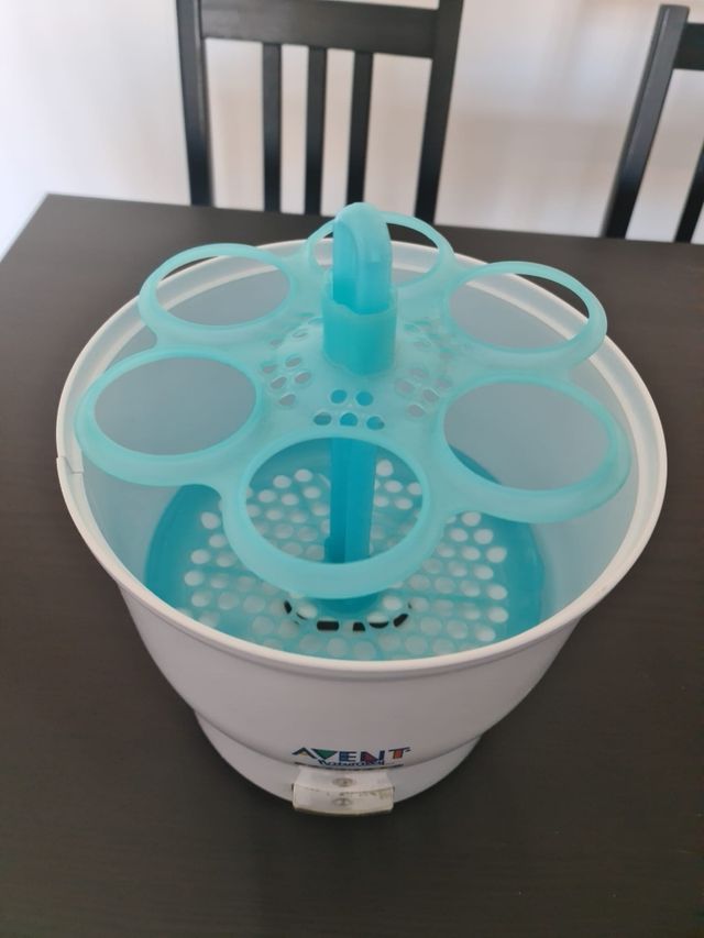 Esterilizador de biberões e chuchas