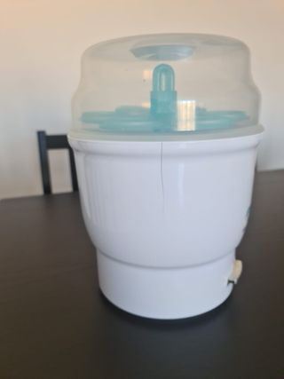 Esterilizador de biberões e chuchas