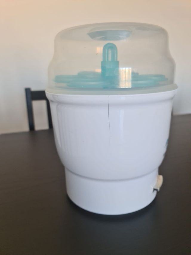 Esterilizador de biberões e chuchas