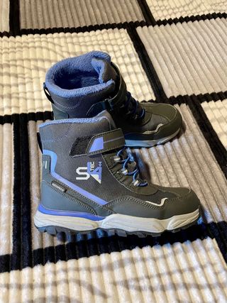 Botas de montaña talla 36