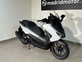 HONDA FORZA 125 2025