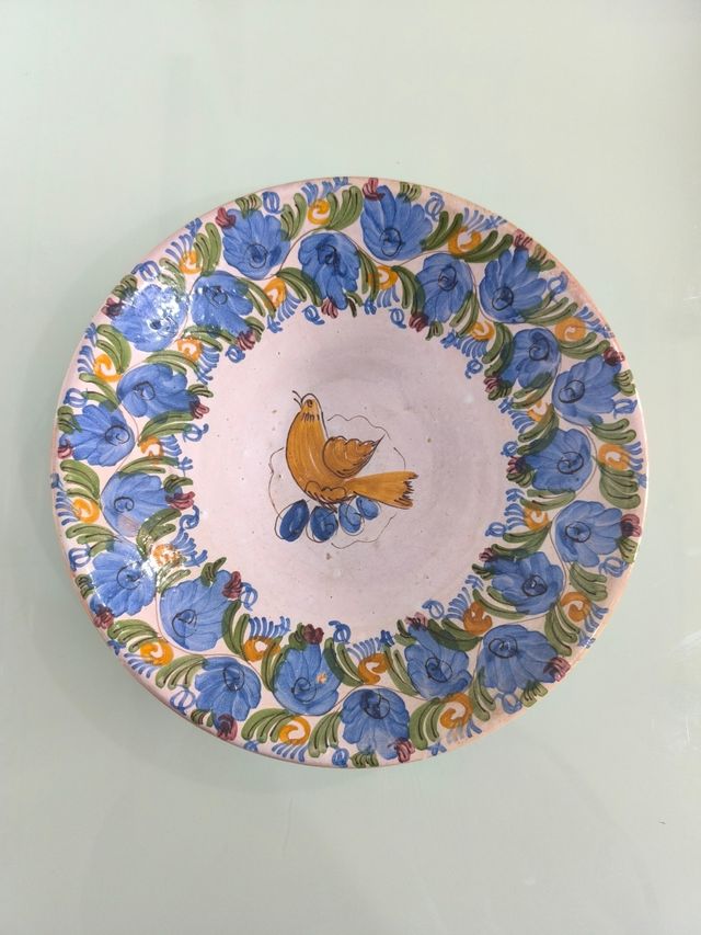 Plato Manises antiguo