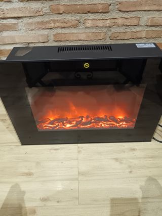 3 piezas. Chimenea eléctrica y Cubre radiador con