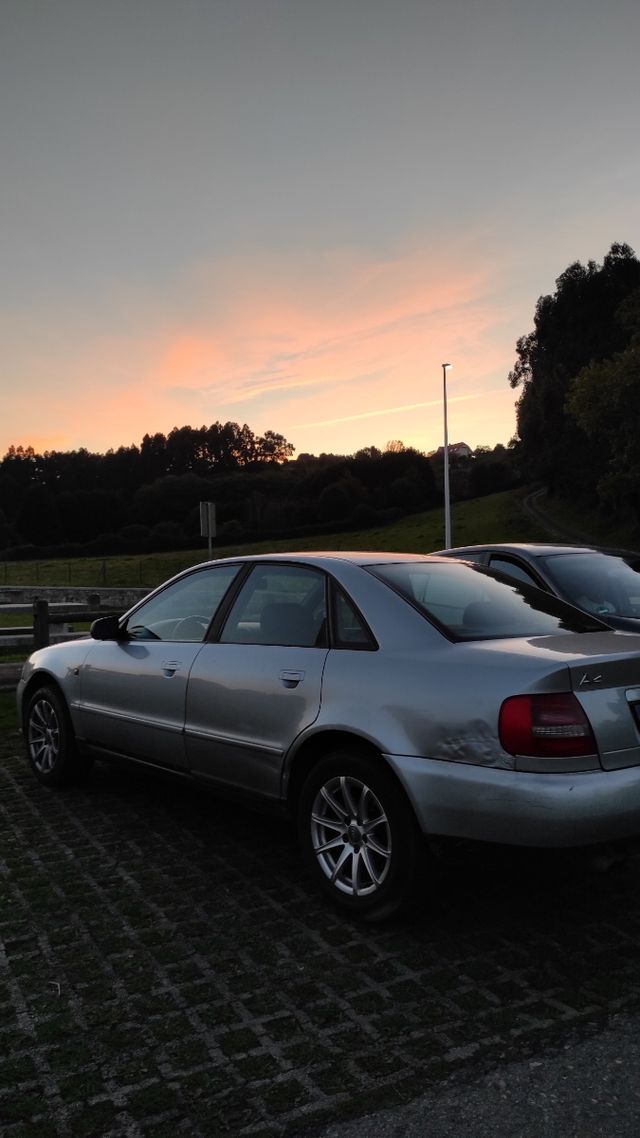 Audi A4 1998