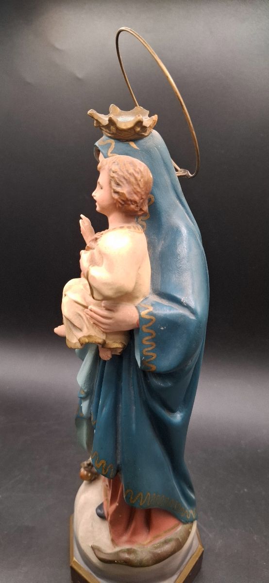 Olot. Anónima Mató. Virgen sagrado