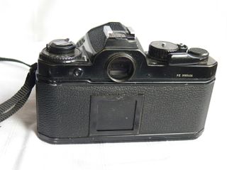 NIKON FE Cámara Reflex 35mm analógica+Nikkor 55