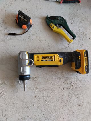 Fontanero tlf 646807914