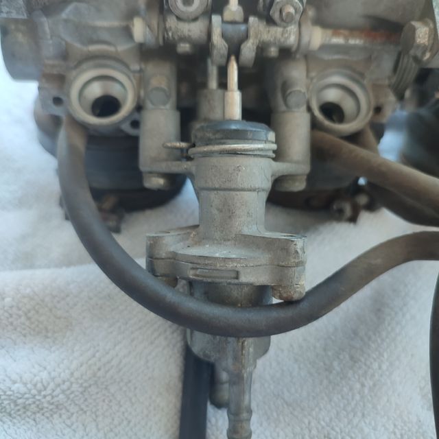 Cuerpo de inyección CBR 600f4i