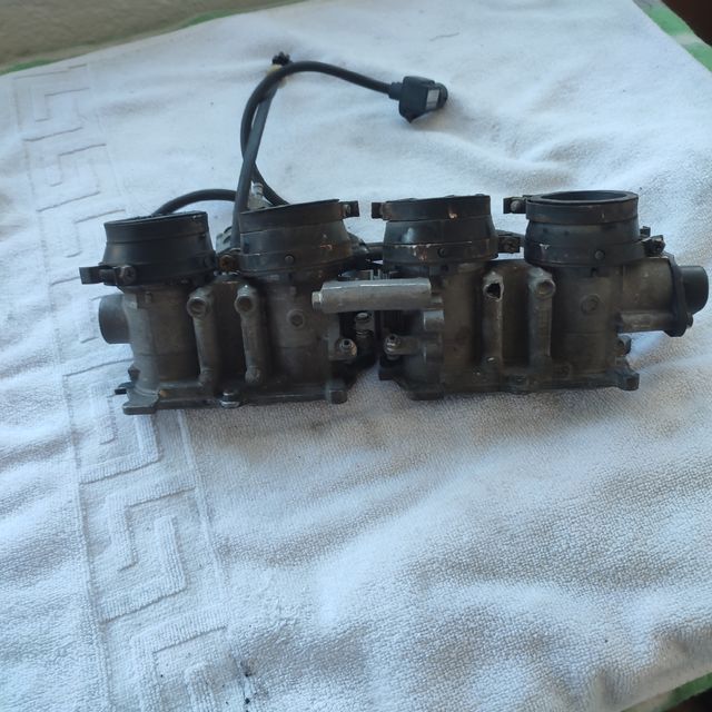 Cuerpo de inyección CBR 600f4i