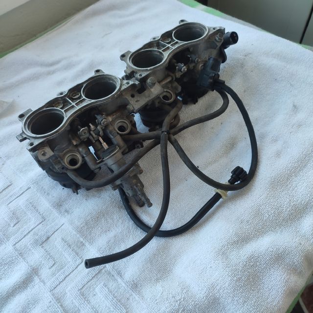 Cuerpo de inyección CBR 600f4i