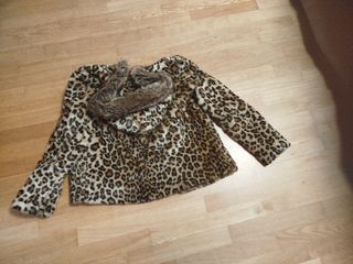 Chaquetón de pelo leopardo