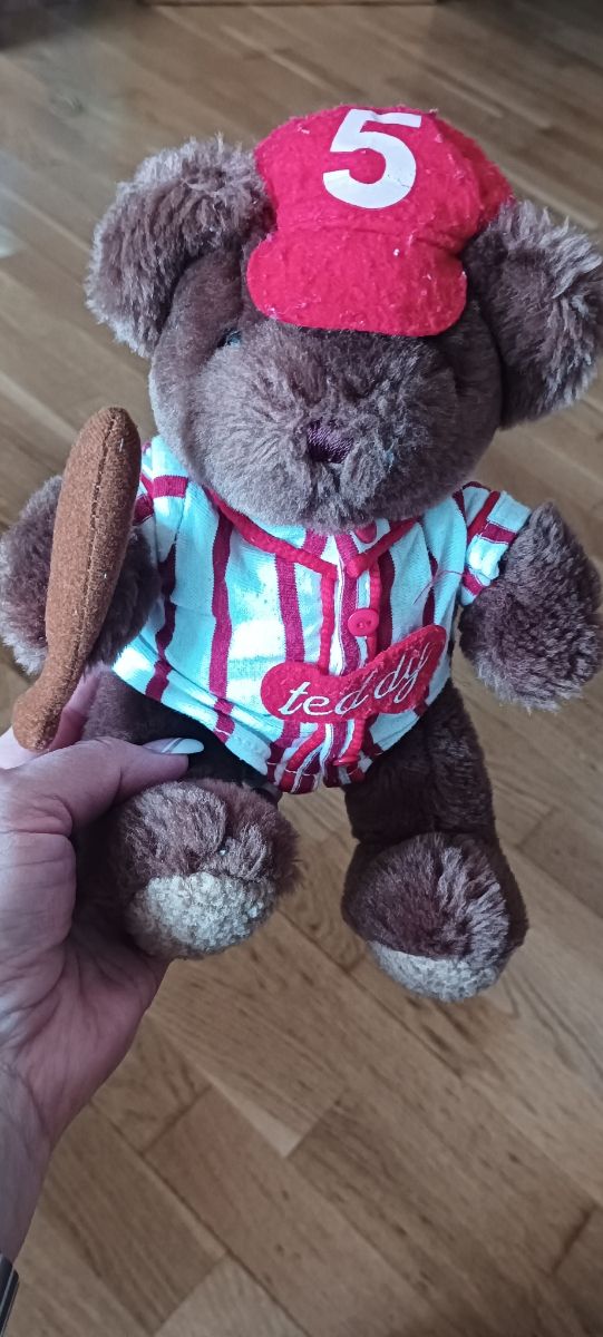 Peluches cada uno a 3 euros