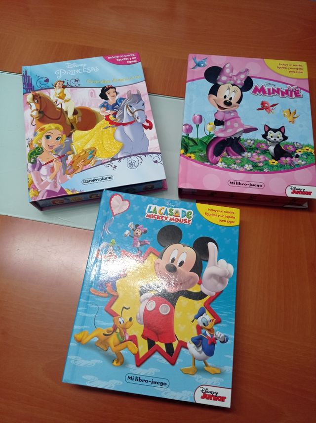 Cuento Disney con figuras y tapete juego
