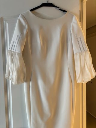 Vestido Carla Ruiz color Blanco. Talla 38