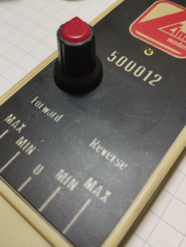 Lima Alimentatore 500012 con spina.